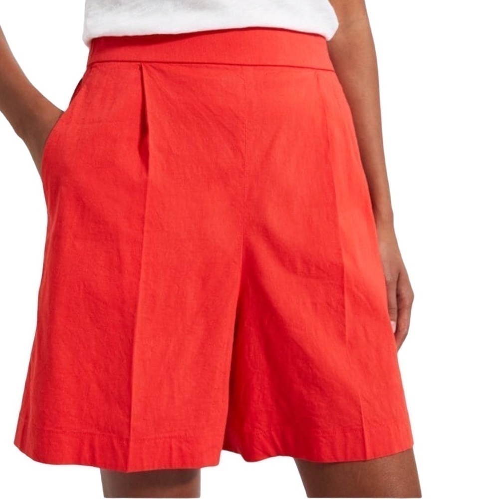 Theory Coral Bermuda Shorts with Front Pleats